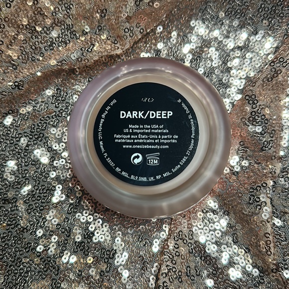 One Size Ultimate Setting Powder - Picture 2 of 5